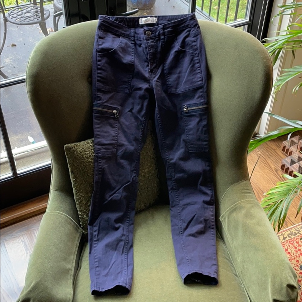 SOLD - H&M blue pant like jean